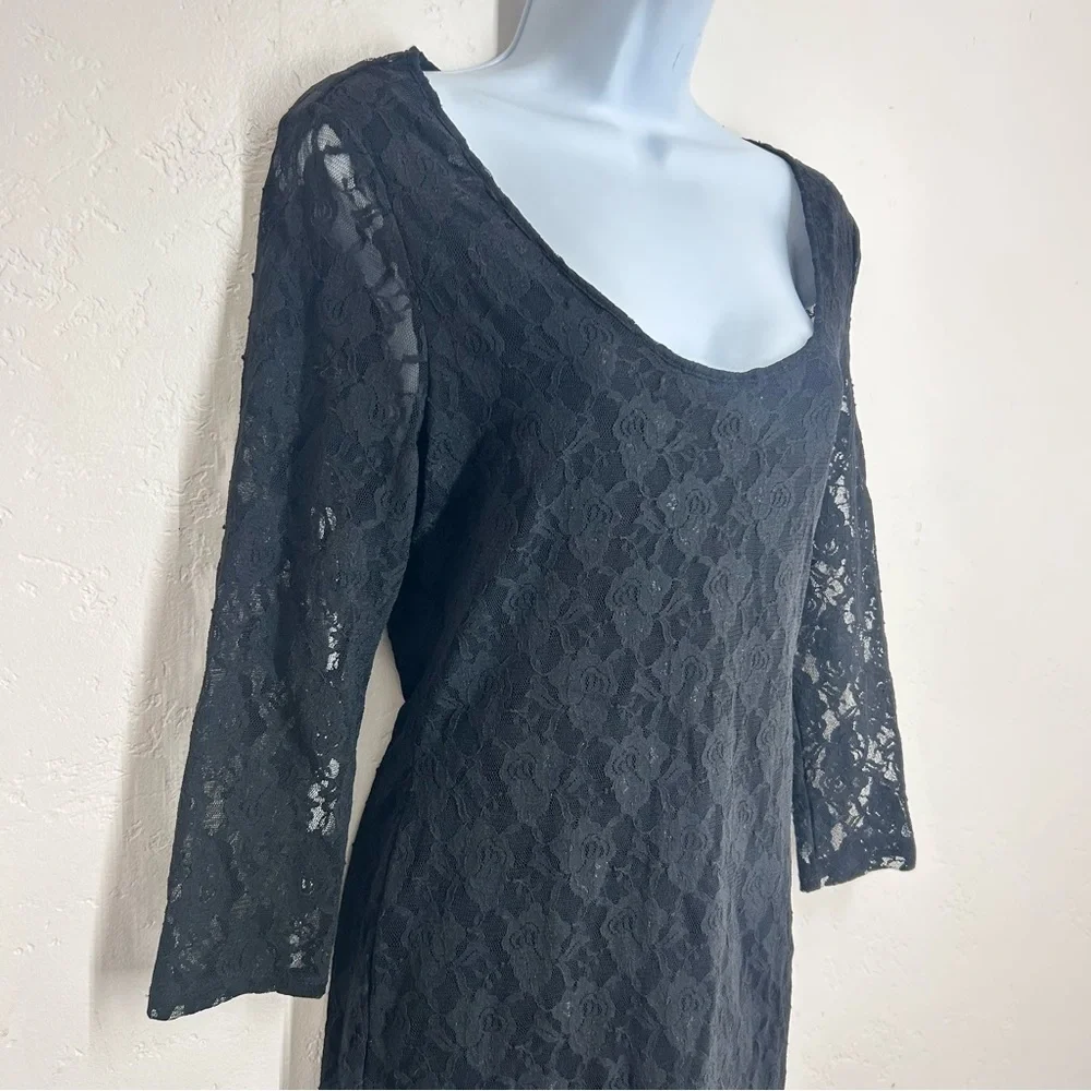 Guess Dakota 3/4 Sleeve Black Lace Stretch Bodycon Dress Sz M/L Whimsigoth Sexy